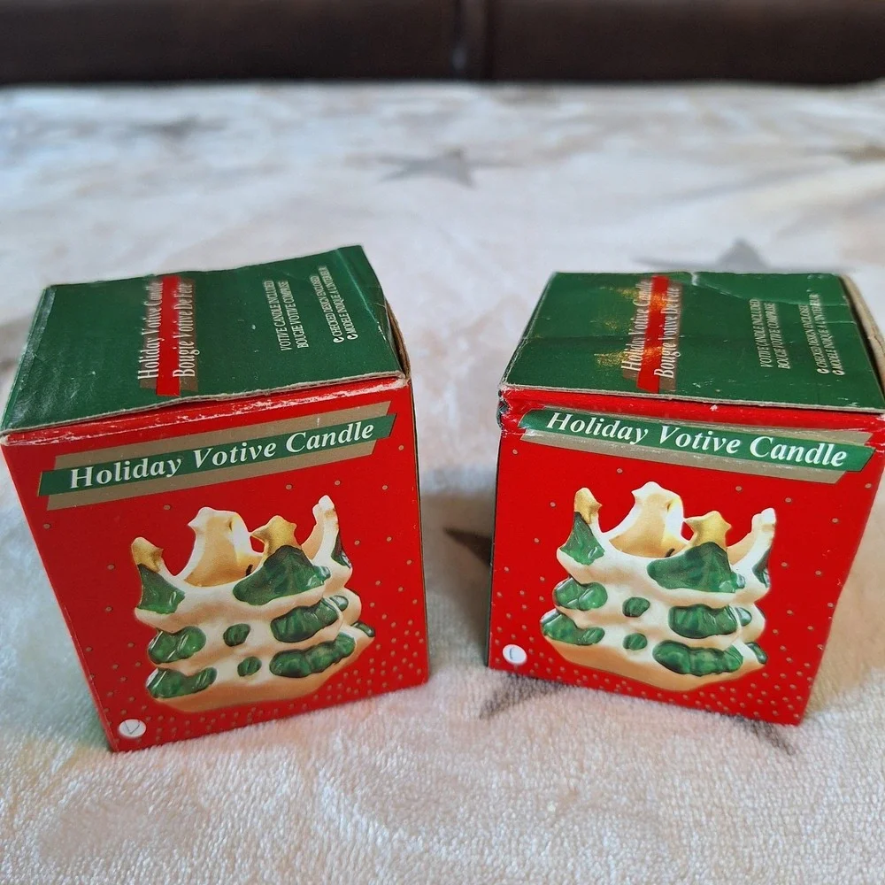 1989 New Holiday Votive Candle Set of 2 Porcelain Green Christmas Trees W/Candle